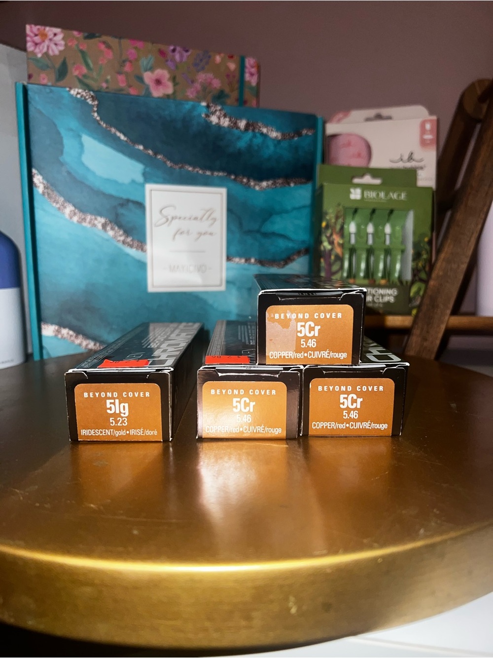 Redken Beyond Cover Hair Color 5CR Copper / 5Lg Iridescent Gold